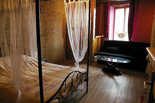 Chambres Lodge Au Chalet 52120 Laferté-sur-Aube