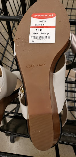 Department Store «Nordstrom Rack Tanasbourne Town Center», reviews and photos, 18100 NW Evergreen Pkwy, Beaverton, OR 97006, USA