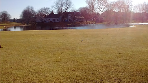 Golf Course «Rob Roy Golf Course», reviews and photos, 505 E Camp McDonald Rd, Prospect Heights, IL 60070, USA