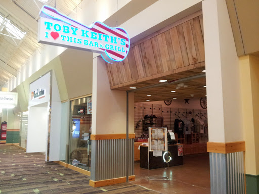 Shopping Mall «Great Lakes Crossing Outlets», reviews and photos, 4000 Baldwin Rd, Auburn Hills, MI 48326, USA