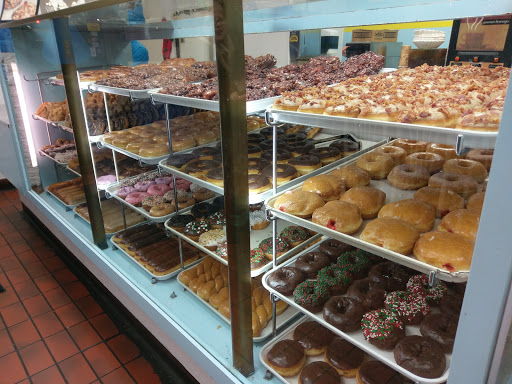 Donut Shop «Heavenly Donuts», reviews and photos, 1915 N Lombard St, Portland, OR 97217, USA
