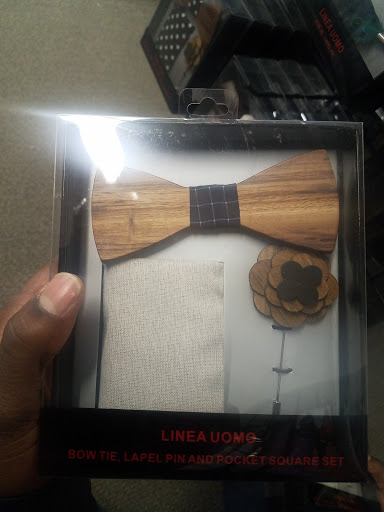 Clothing Store «K&G Fashion Superstore», reviews and photos, 22688 Michigan Ave, Dearborn, MI 48124, USA