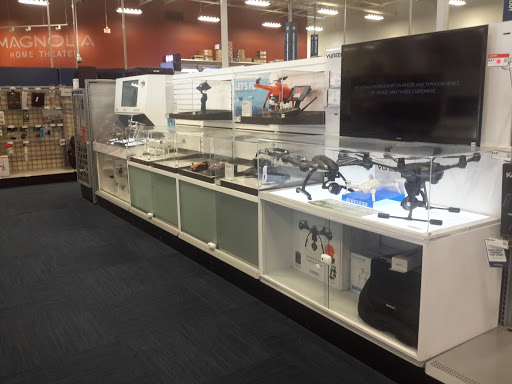 Electronics Store «Best Buy», reviews and photos, 19929 Rinaldi St, Northridge, CA 91326, USA