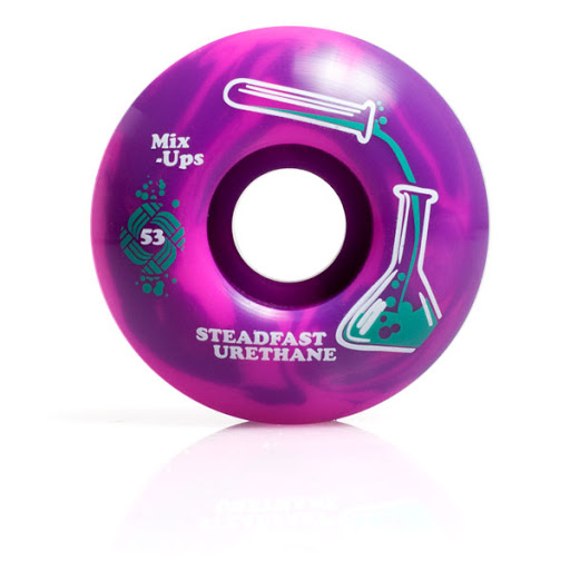 Tobacco Shop «Cherry Smoke & Skate Shop», reviews and photos, 418 Cherry Ave, Long Beach, CA 90802, USA