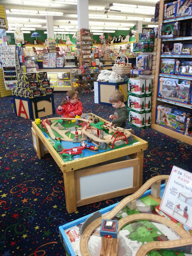 Toy Store «King Arthurs Court Toys», reviews and photos, 3040 Madison Rd, Cincinnati, OH 45209, USA