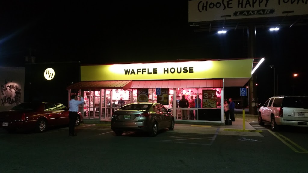 Waffle House 35601