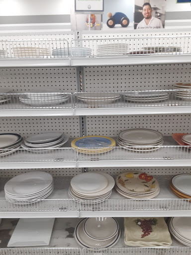 Thrift Store «Deseret Industries», reviews and photos