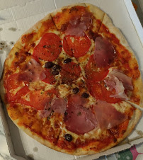 Pepperoni du Pizzas à emporter Le sarah à Nice - n°2