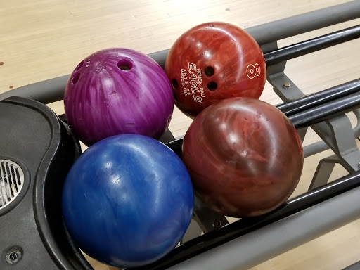 Bowling Alley «Freeway Lanes of Parma», reviews and photos, 12859 Brookpark Rd, Cleveland, OH 44130, USA