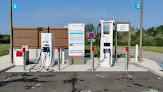 TotalEnergies Station de recharge Luant