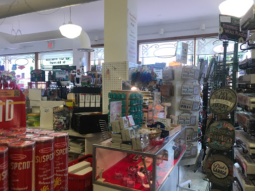 Department Store «Dellas 5 & 10», reviews and photos, 503 Washington St, Cape May, NJ 08204, USA