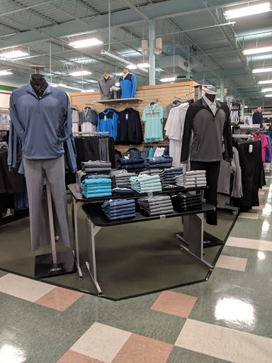 Sporting Goods Store «Golf Galaxy», reviews and photos, 3409 Erie Blvd E, Syracuse, NY 13214, USA