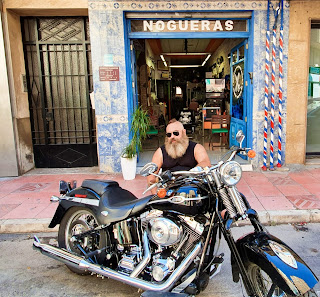 Harley Barber Shop Nogueras Carrer d'Herrero, 33, 12005 Castellón de la Plana, Castellón, España