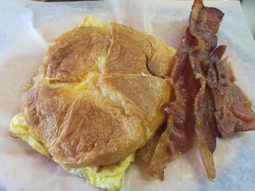 Sandwich Shop «La Ideal Sandwich Shop», reviews and photos, 2924 W Tampa Bay Blvd, Tampa, FL 33607, USA