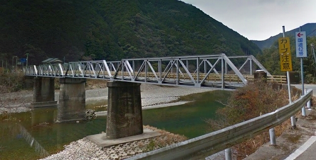 宇津木橋