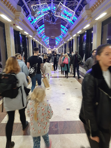 Link bridge from Trafford Palazzo to the Trafford Centre - Shopping mall