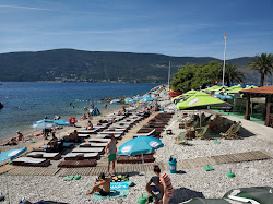 Photo de Herceg Novi beach avec un niveau de propreté de assez propre