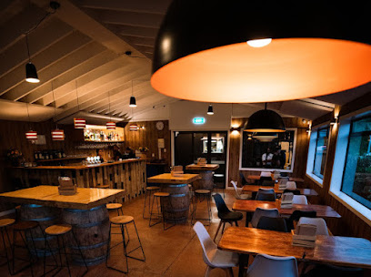 The Middle Restaurant and Bar Waiheke Island