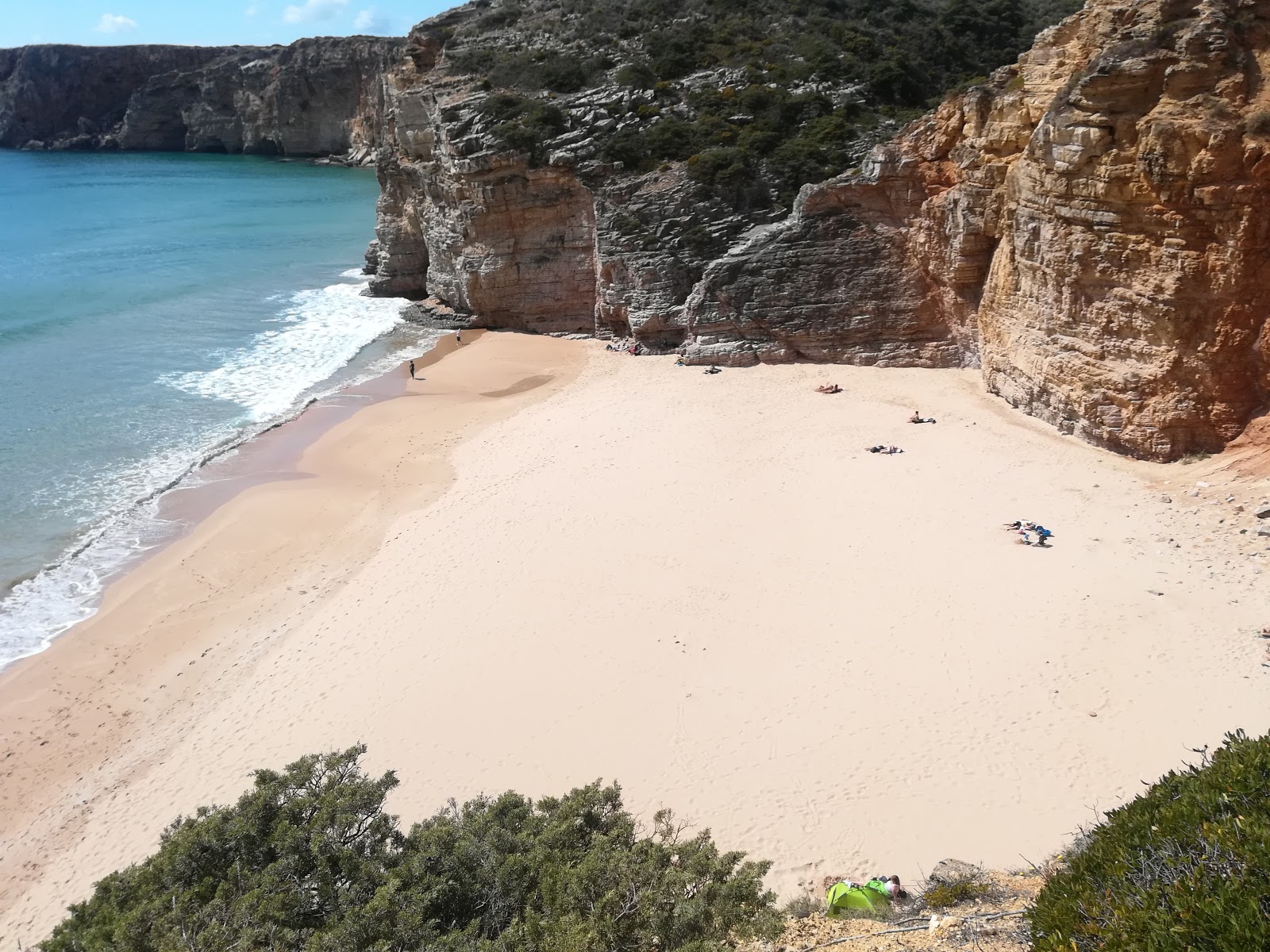 Photo de Praia do Beliche - endroit populaire parmi les connaisseurs de la détente