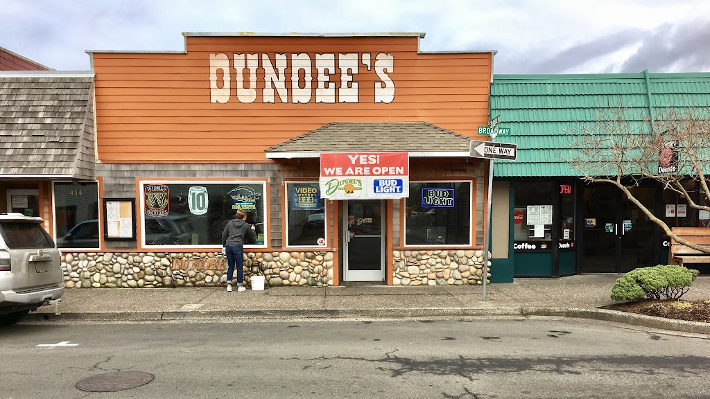 Dundee's Bar & Grill 97138