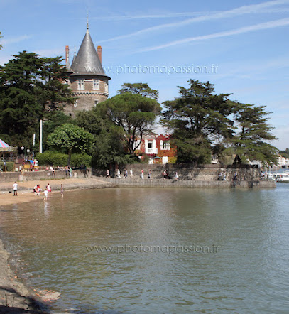 Plage De L'Anse Aux Lapins