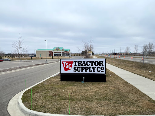 Home Improvement Store «Tractor Supply Co.», reviews and photos, 575 N Lapeer Rd, Oxford, MI 48371, USA