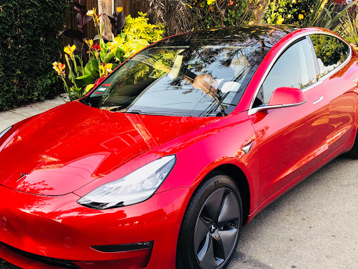 Tesla България