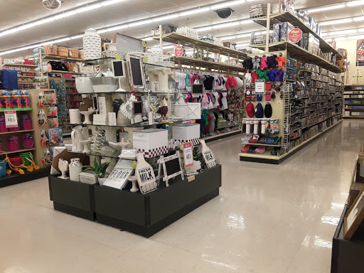 Craft Store «Hobby Lobby», reviews and photos, 5622 Johnston St #200, Lafayette, LA 70503, USA