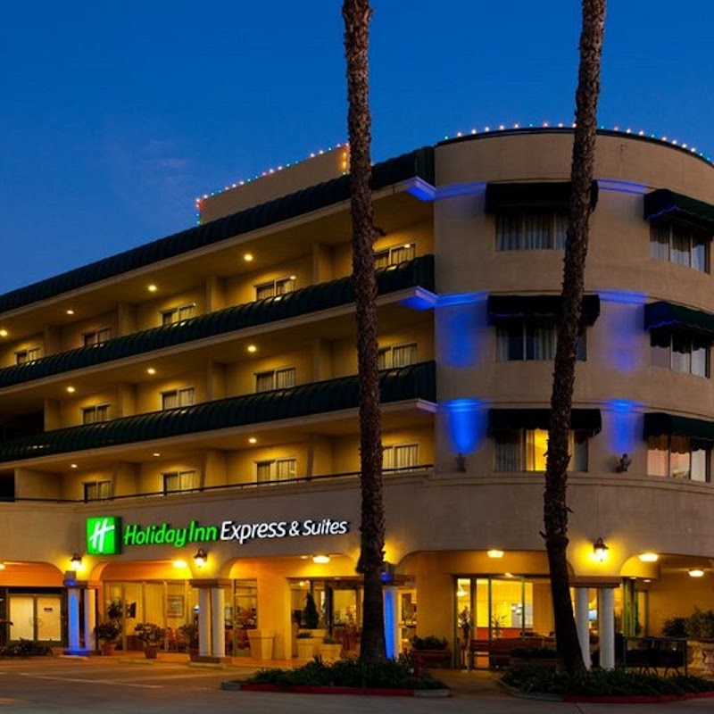 Holiday Inn Express & Suites Pasadena - Los Angeles, an IHG Hotel