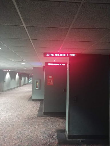 Movie Theater «AMC Showplace Schererville 16», reviews and photos, 875 Deer Creek Dr, Schererville, IN 46375, USA