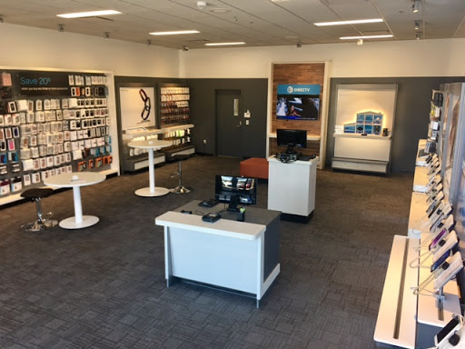 Cell Phone Store «AT&T Authorized Retailer», reviews and photos, 13502 Whittier Blvd F, Whittier, CA 90605, USA