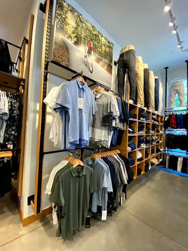 Sportswear Store «lululemon», reviews and photos, 600 S Main St, Greenville, SC 29601, USA