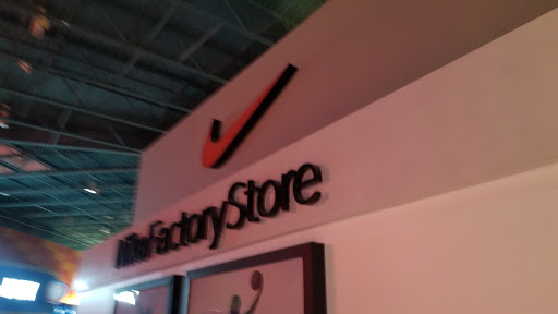 Clothing Store «Nike Factory Store», reviews and photos, 7000 Arundel Mills Cir #372, Hanover, MD 21076, USA