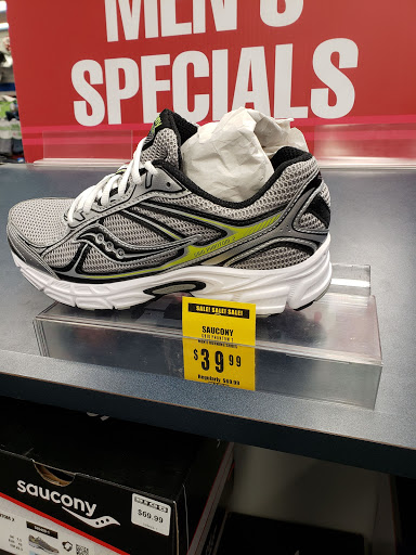 Sporting Goods Store «Big 5 Sporting Goods», reviews and photos, 10027 W Remington Ave #100, Littleton, CO 80127, USA