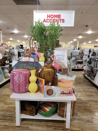 Department Store «HomeGoods», reviews and photos, 1109 Brook Forest Ave, Shorewood, IL 60431, USA