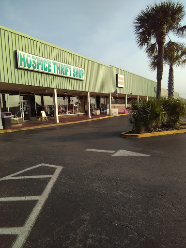 Thrift Store «Gulfside Hospice Thrift Shoppe», reviews and photos, 12154 US-19, Hudson, FL 34667, USA