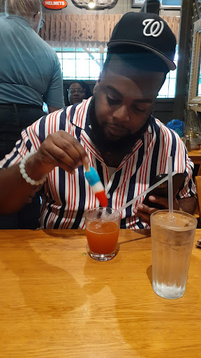 American Restaurant «Cracker Barrel Old Country Store», reviews and photos, 4700 Portsmouth Blvd, Chesapeake, VA 23321, USA