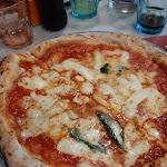 Photo n°3 de l'avis de Eugenia.o fait le 20/10/2021 à 12:40 sur le  Pizzeria Carmnella dal 1892 à Naples