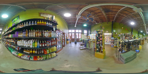 Liquor Store «Frankies Liquor Store», reviews and photos, 2218 Strand, Galveston, TX 77550, USA