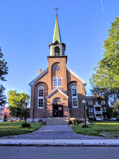 Hispanic church Québec