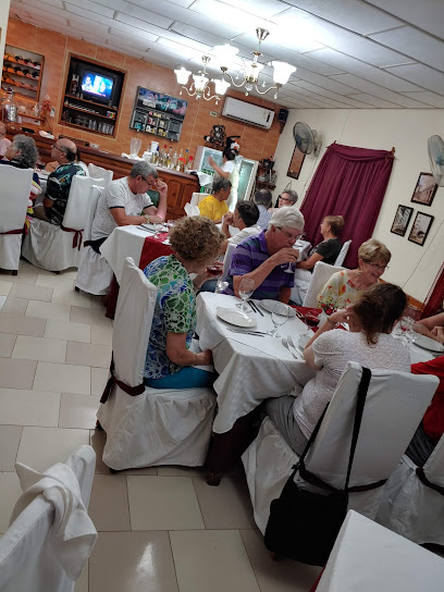Restaurant-Bar-Pizzería La Pirámide - FFW3+JV9, Remedios, Cuba