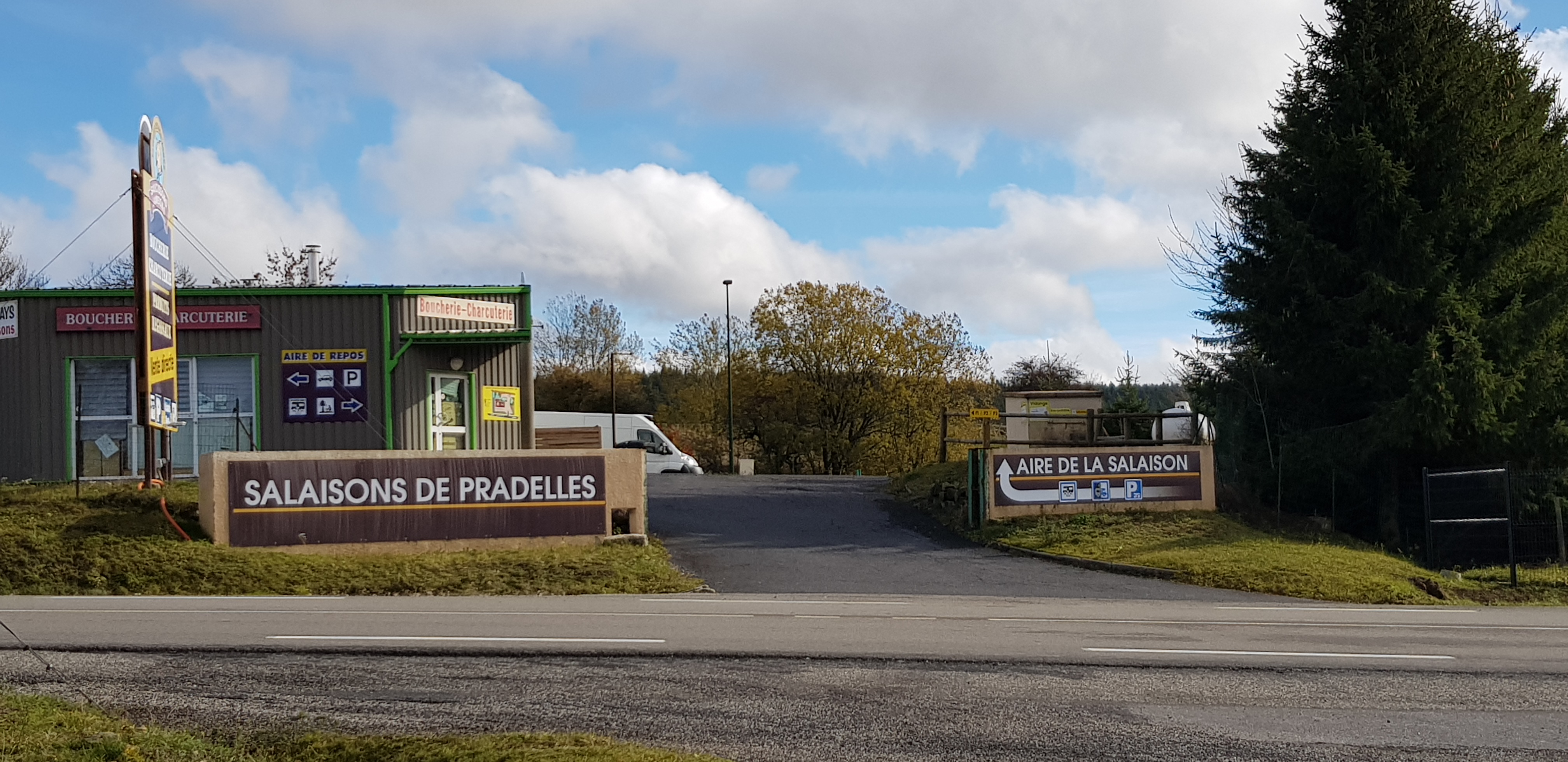 Photo n° 11 de l'avis de Ysco.U fait le 15/11/2018 à 23:24