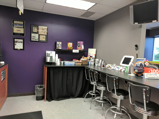 Auto Repair Shop «Auto Works Automotive Service», reviews and photos, 380 Rivertown Dr #400, Woodbury, MN 55125, USA