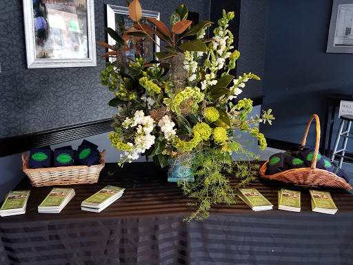 Florist «Encore Florals & Gifts», reviews and photos, 225 Kingston St, Conway, SC 29526, USA