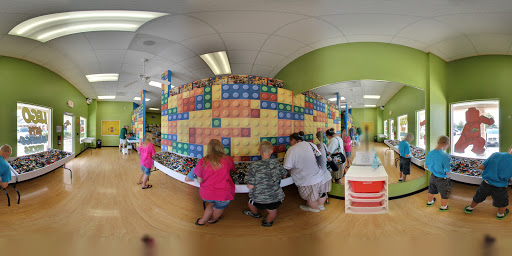 Toy Store «Bricks & Minifigs San Antonio», reviews and photos, 12415 Bandera Rd #212, Helotes, TX 78023, USA