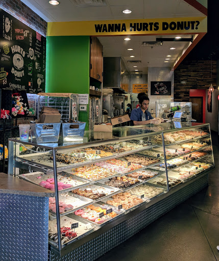 Donut Shop «Hurts Donut», reviews and photos, 1111 E Republic Rd #164, Springfield, MO 65807, USA