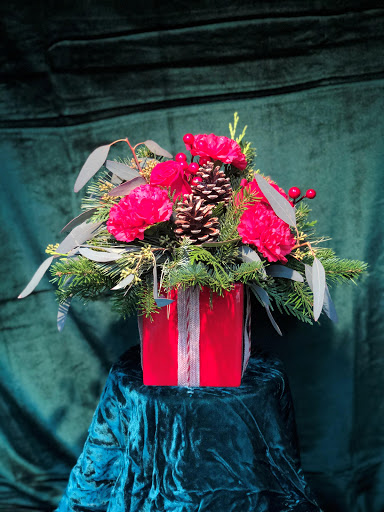 Florist «Flowers By Roger», reviews and photos, 1210 Manchester Ave, Middletown, OH 45042, USA