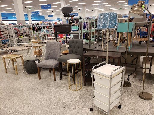 Shopping Mall «Southern Plaza Shopping Center», reviews and photos, 4200 S East St, Indianapolis, IN 46227, USA