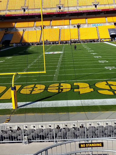 Sportswear Store «THE STEELERS PRO SHOP», reviews and photos, 100 Art Rooney Ave, Pittsburgh, PA 15212, USA