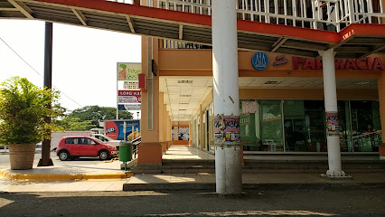 Farmacia Guadalajara Av. De La Juventud 2, Unión Nte, 28130 Tecoman, Col. Mexico